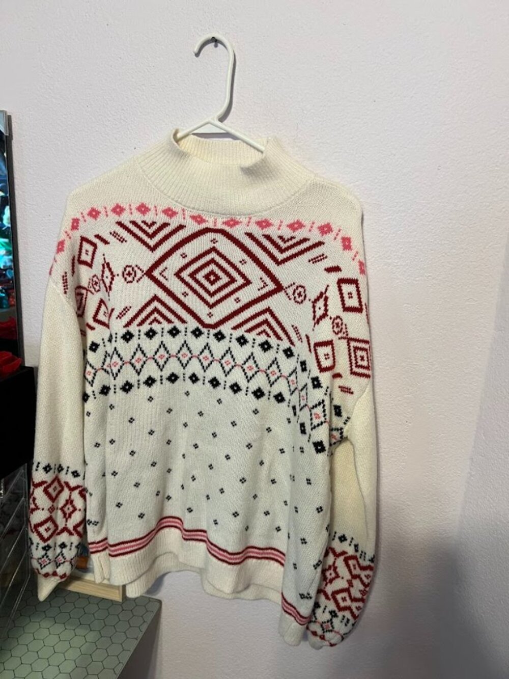 St John's Bay XL Ivory Geometric Mock sweater nordic inspired